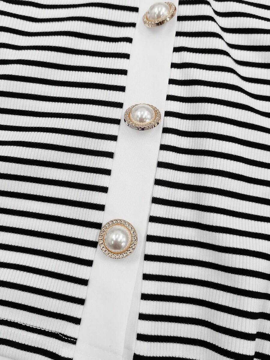 V-Neck Ribbed Short Sleeve Faux Placket Design Elegant Fitted Casual T-Shirt For Women