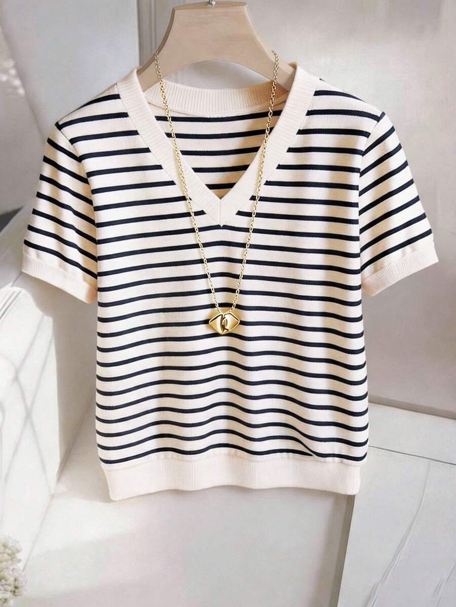 Striped V-Neck Short Sleeve T-Shirt For Women
