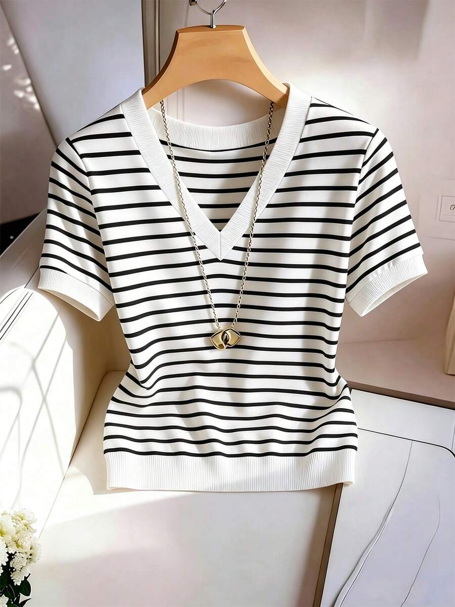Striped V-Neck Short Sleeve T-Shirt For Women
