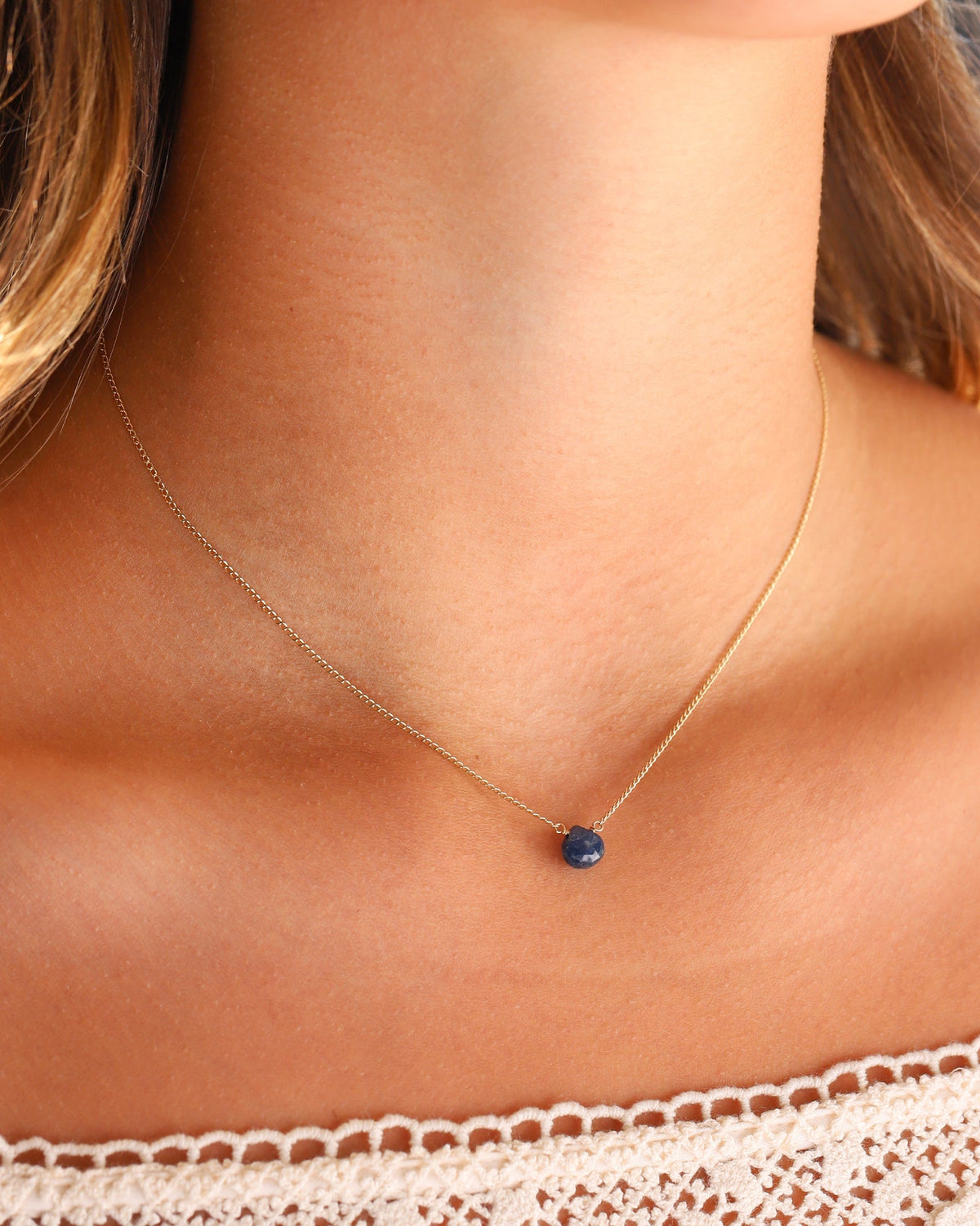 Blue Sapphire Heart Curb Chain Necklace | 8mm
