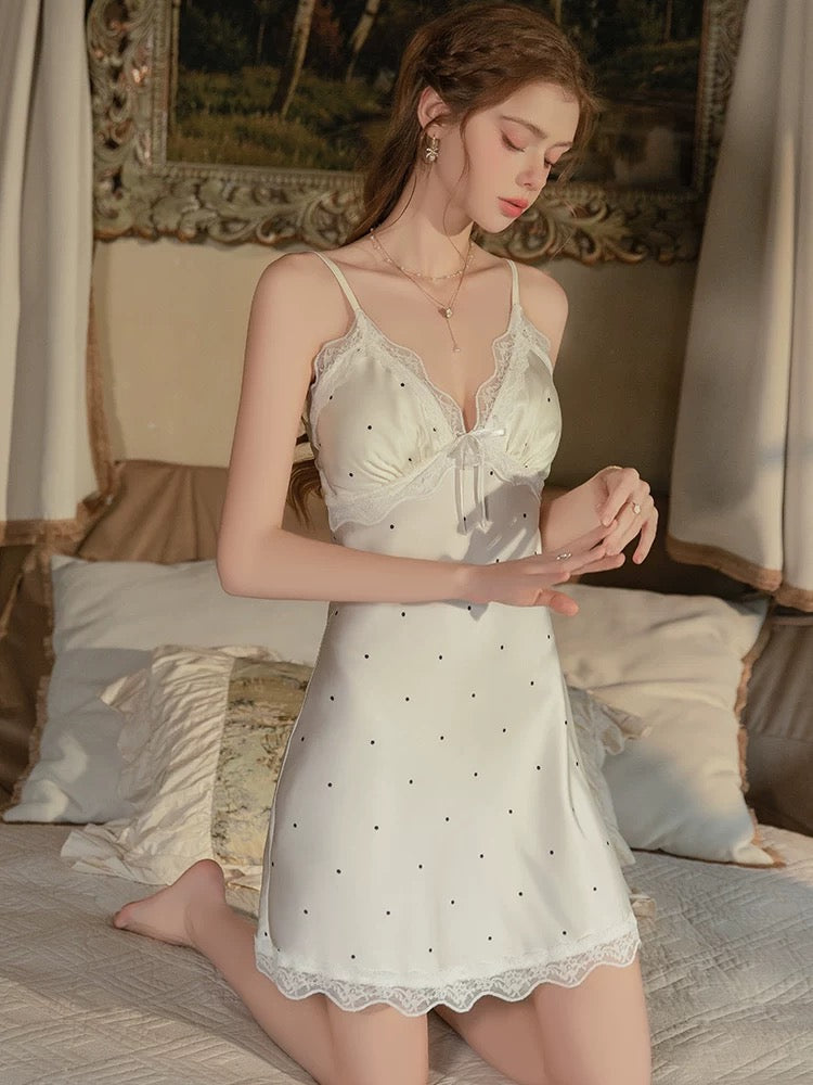 Zoey Polkadot Padded Nightdress Set (White)