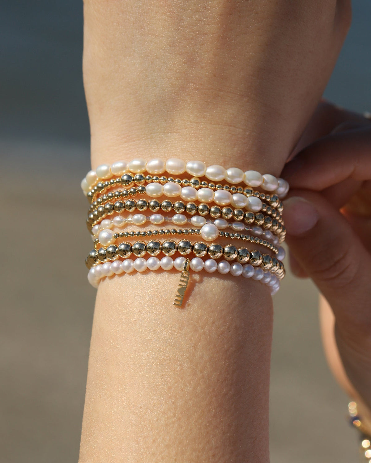Mom Charm Pearl Beaded Bracelet