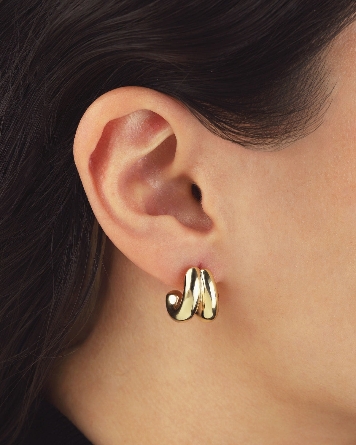 Seeing Double Hoops