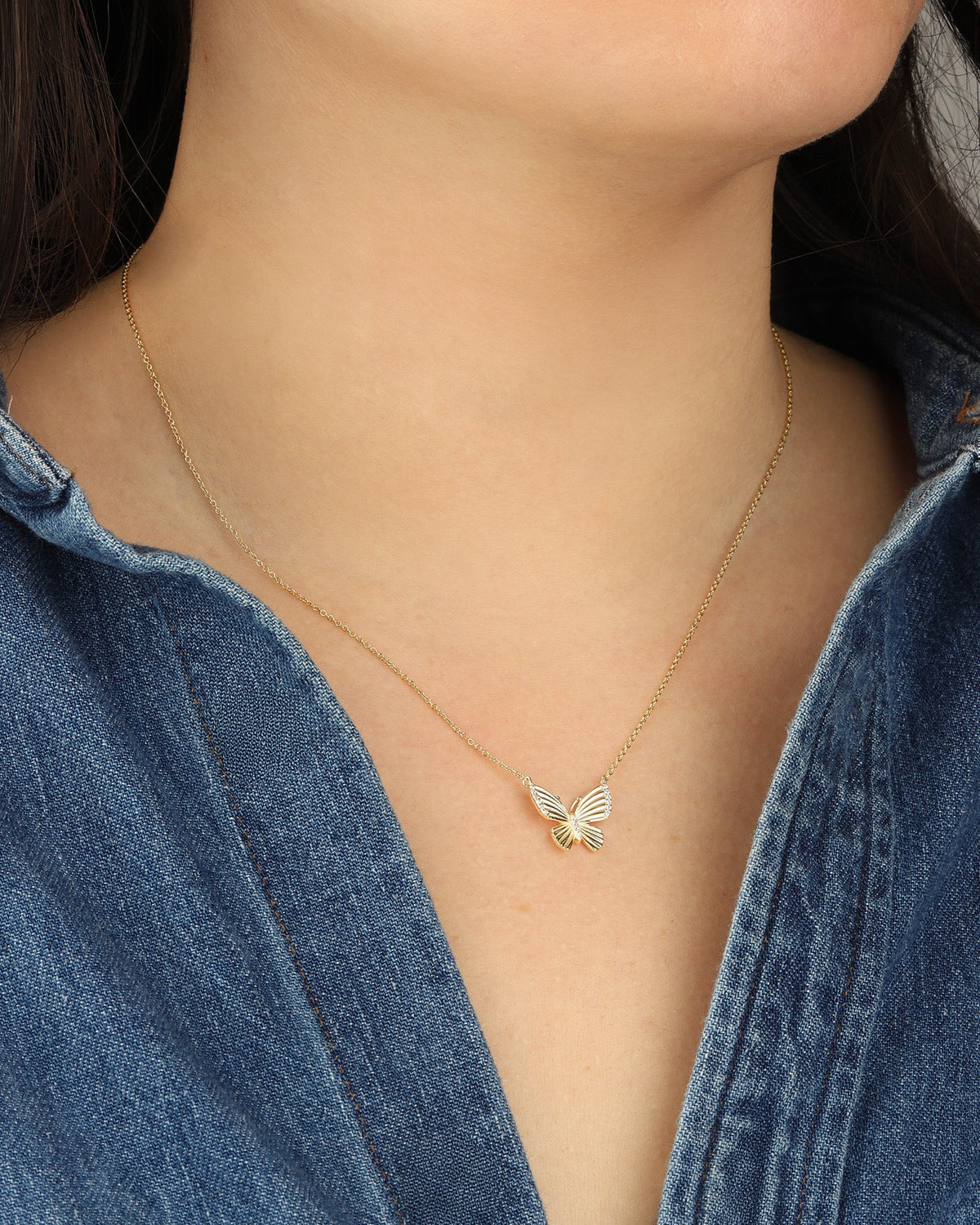 Glimmer Wing Necklace