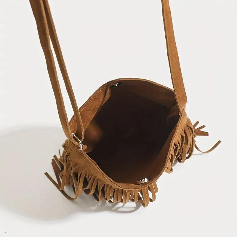 Vintage brown suede shoulder bag with fringe