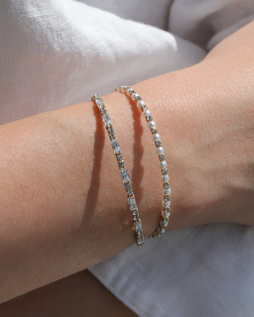 1 Coil Pearl Cuff XS