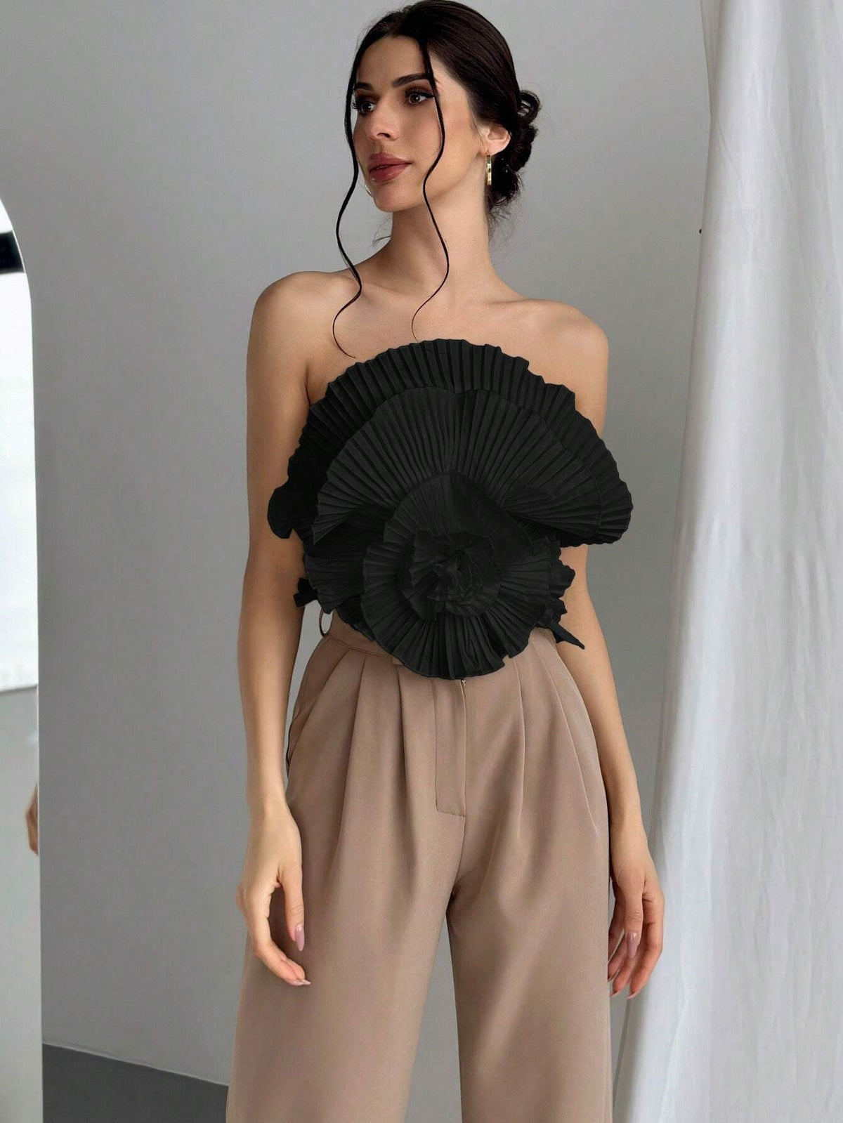 Aloruh Floral Pleated Bandeau