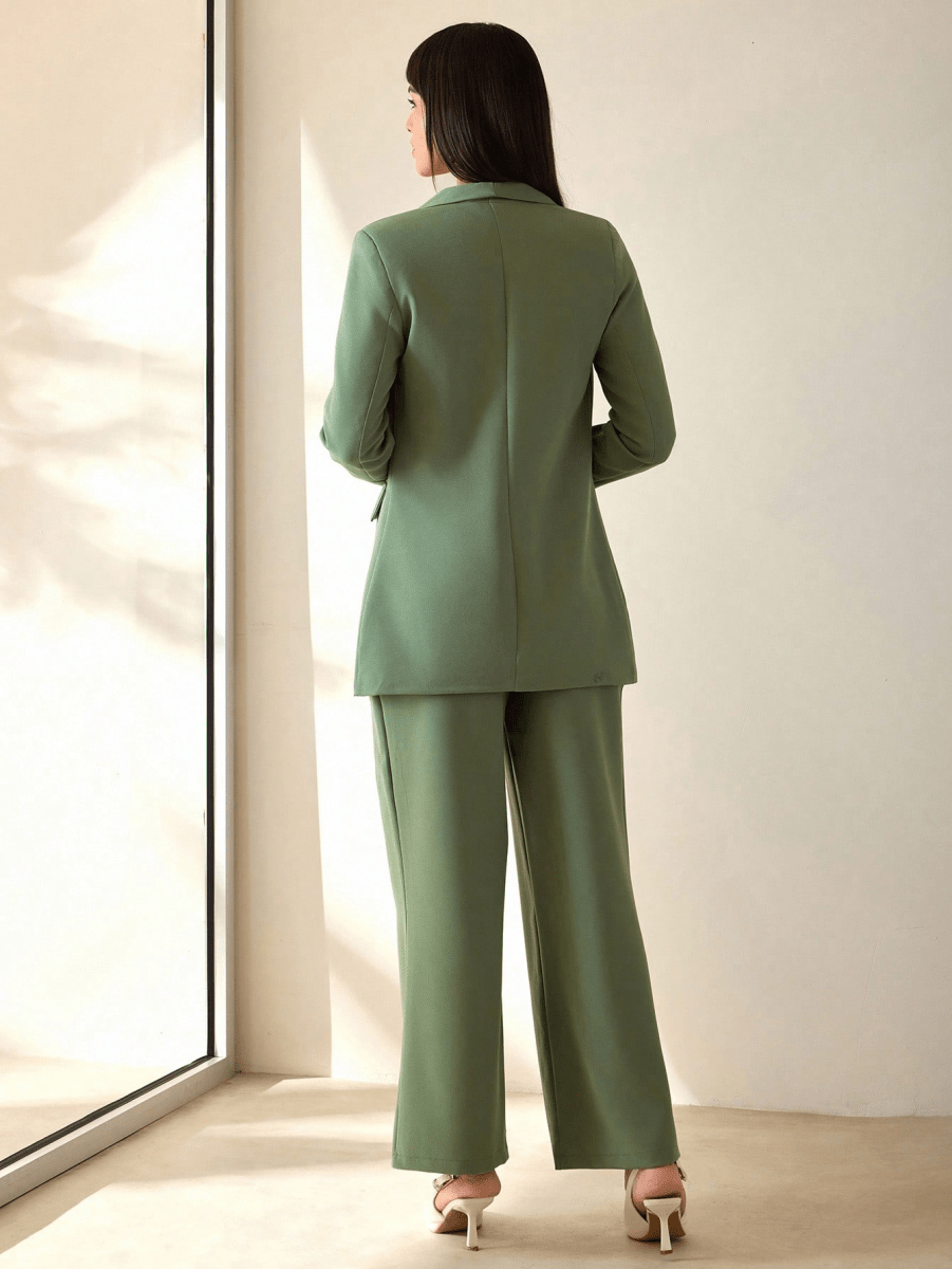 Conjunto Victoria – Blazer Doble Botonadura con Pantalón Pierna Ancha