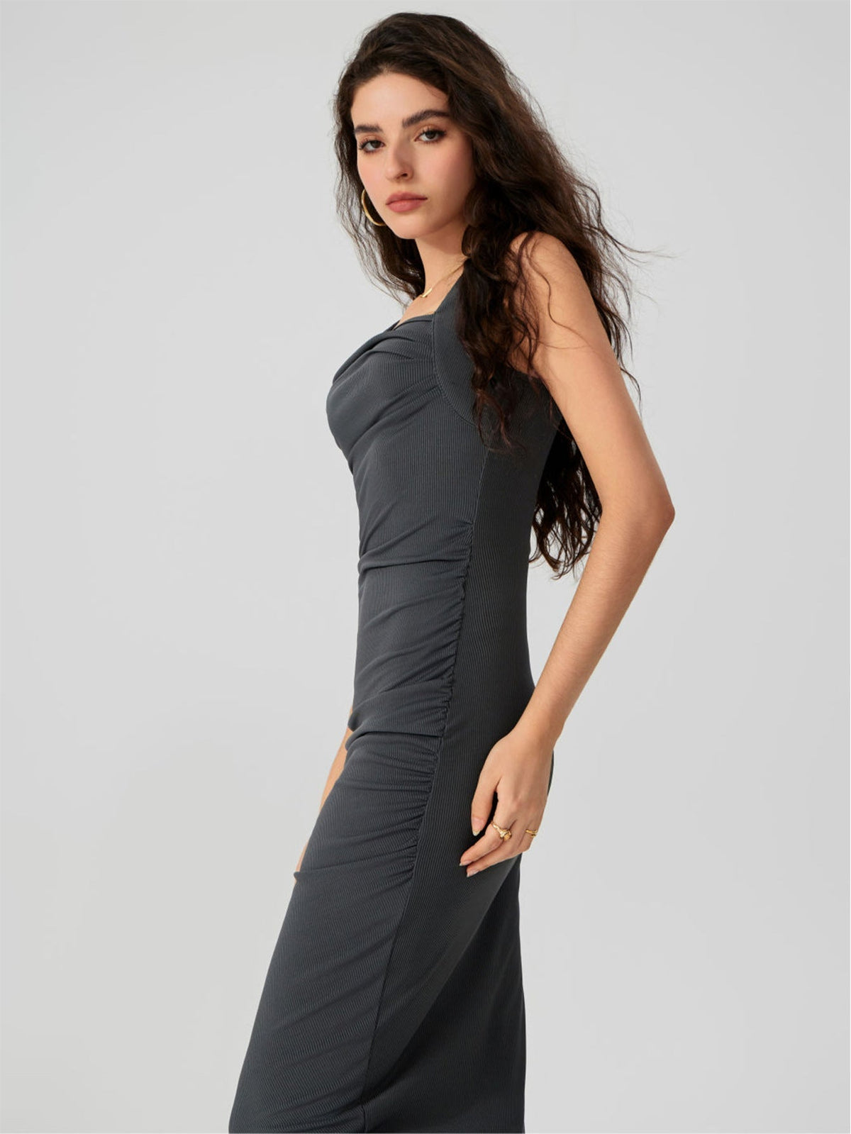The Sleek Curve | Solid Color Knitted Small Pit Pleated Bodycon Maxi Dress