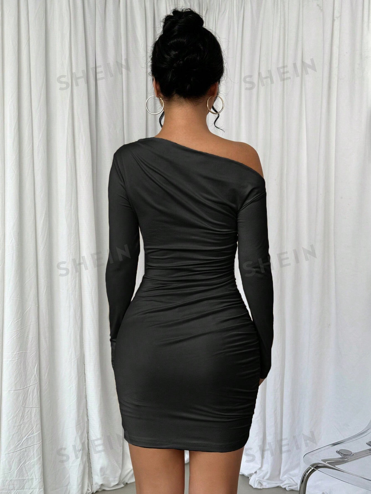 Elenzya Asymmetrical Shoulder Ruffle Long Sleeve Elastic Waist Short Casual Dress