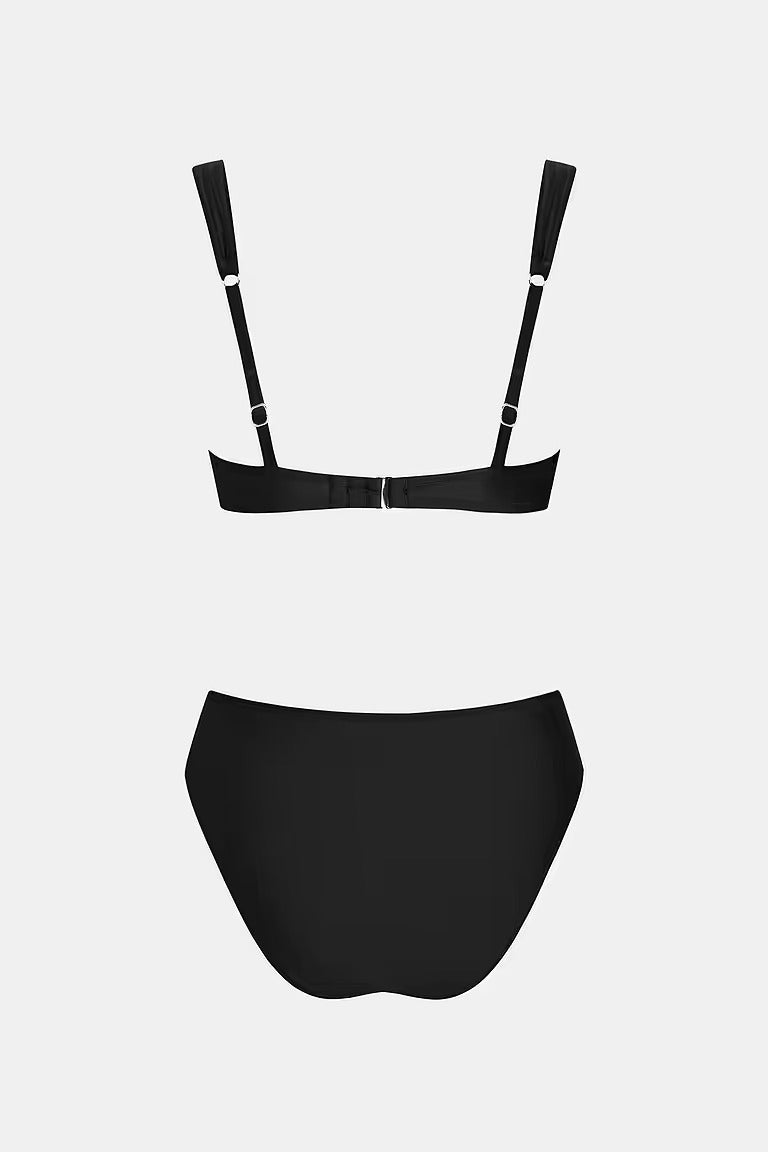 Sweetheart neck bikini with high-cut bottoms