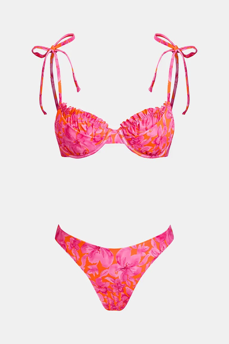 Ultra-high-cut underwire bikini bottoms