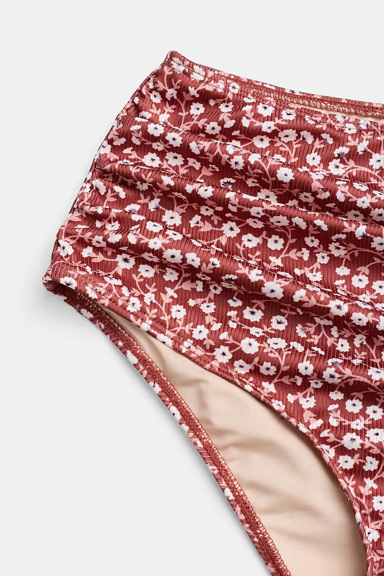 High-waisted, twisted floral bikini in brown, tummy-controlling style