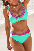 Colorblock bikini with modern design