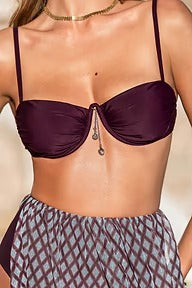 Multi-style pareo bikini and high-waisted bottoms