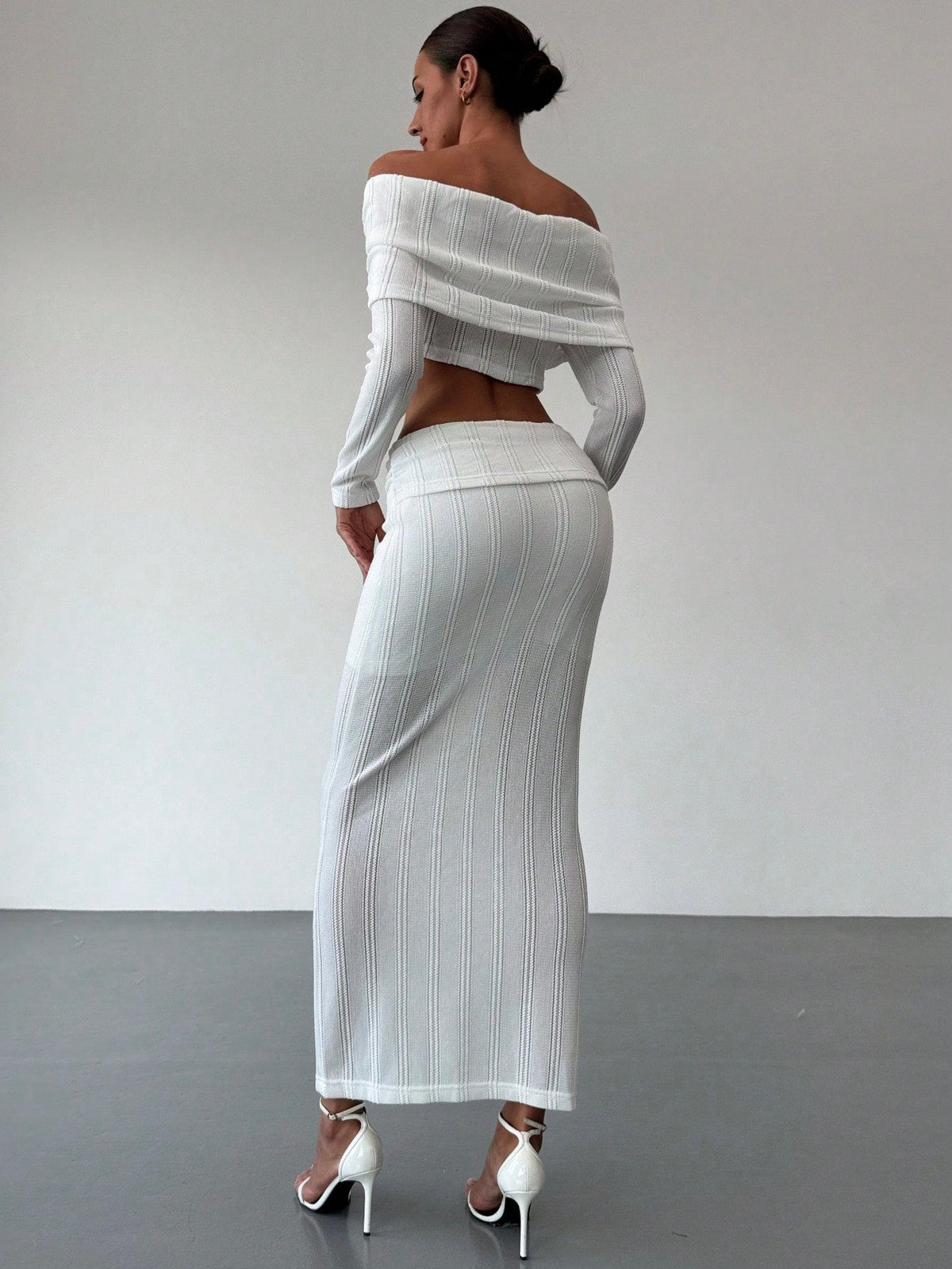 Off-Shoulder Cropped Sleeve Textured Blouse + High-Waist Textured Skirt Set For Date,