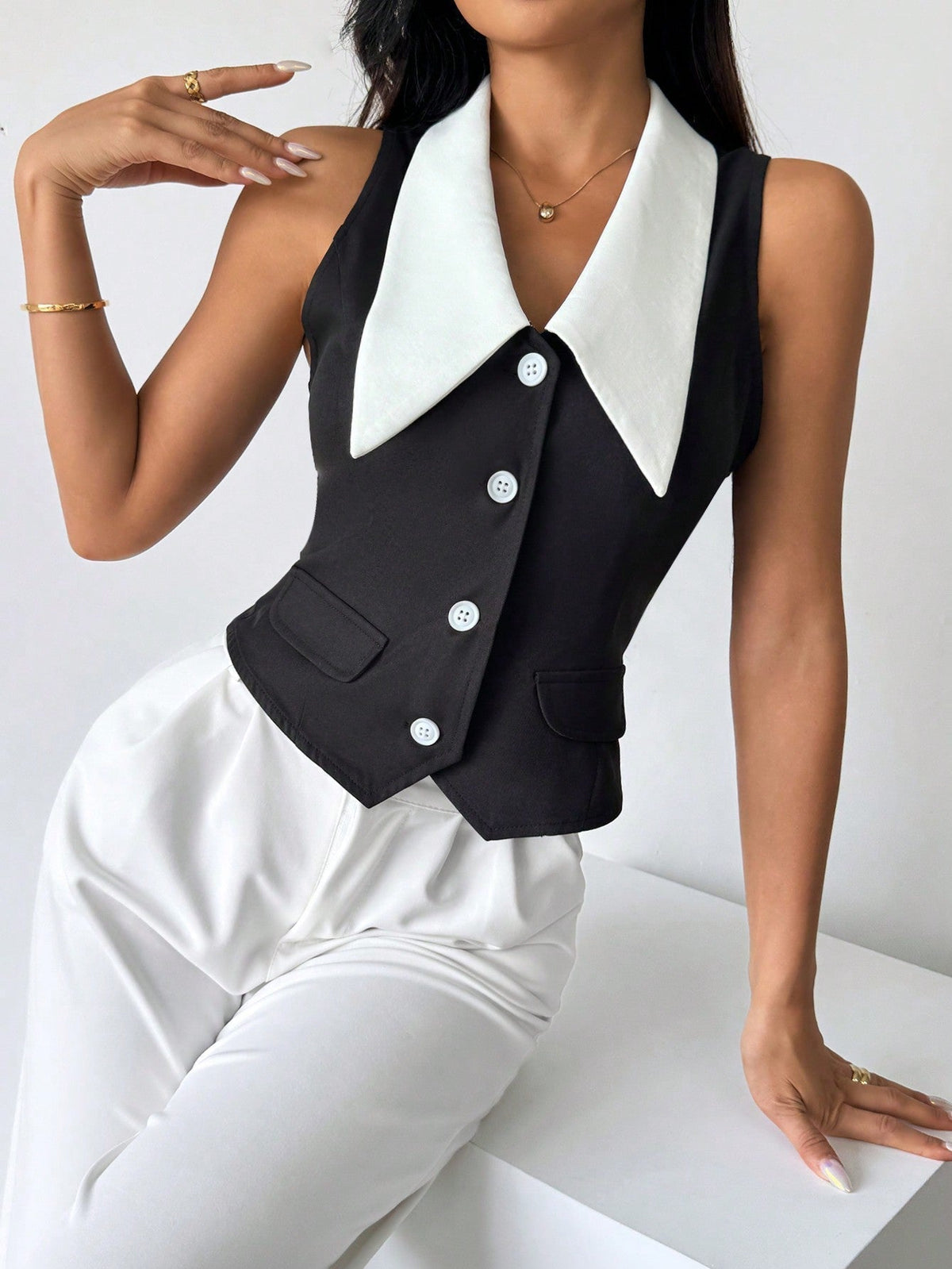 Priv√© Women's Color Block Sleeveless Shirt With Front Button Closure,Work Women Shirts. Elegant Style For Summer.Old Money.Teacher Clothes.Business Casual Women.