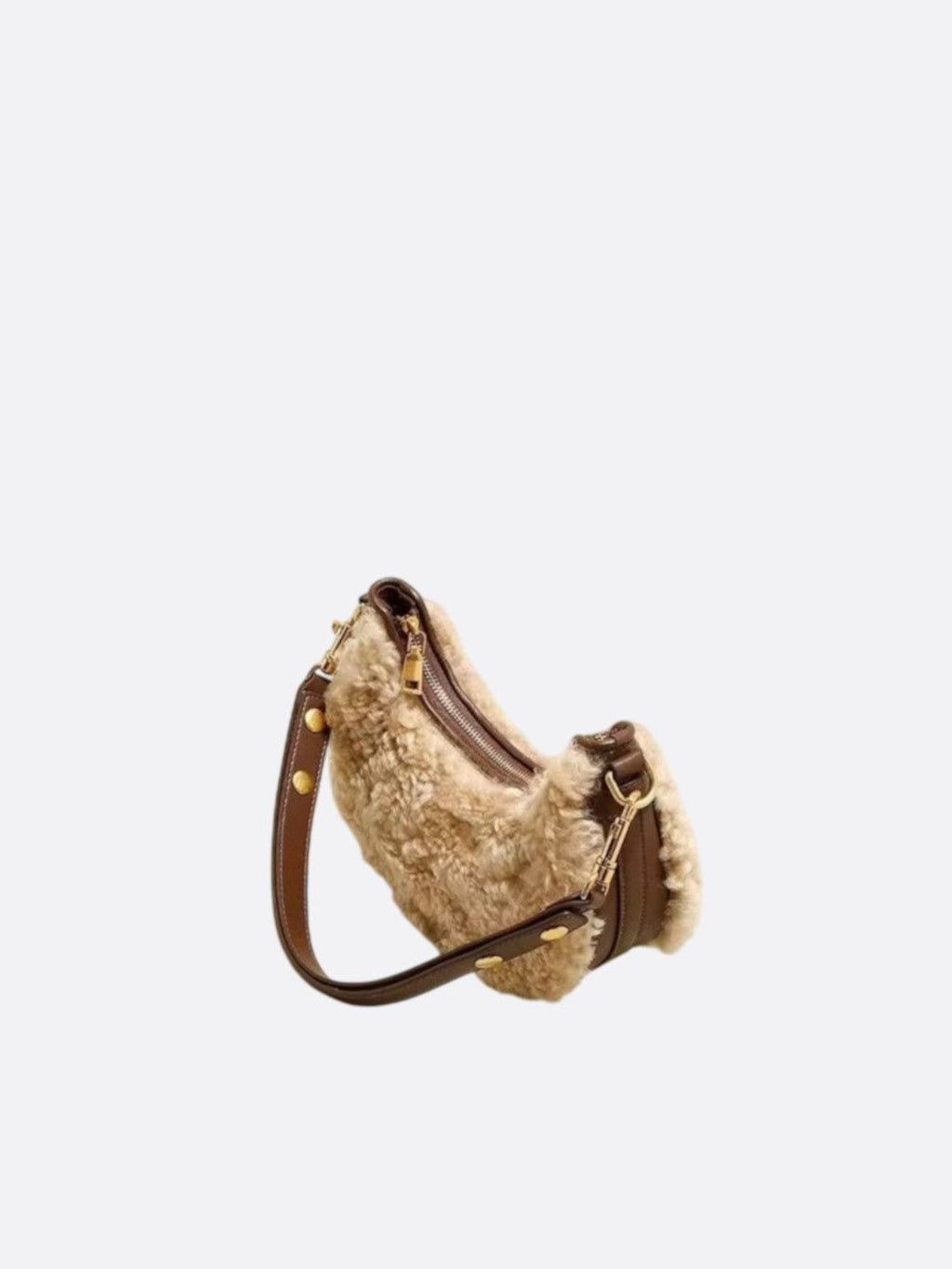 Half-moon bag in faux fur