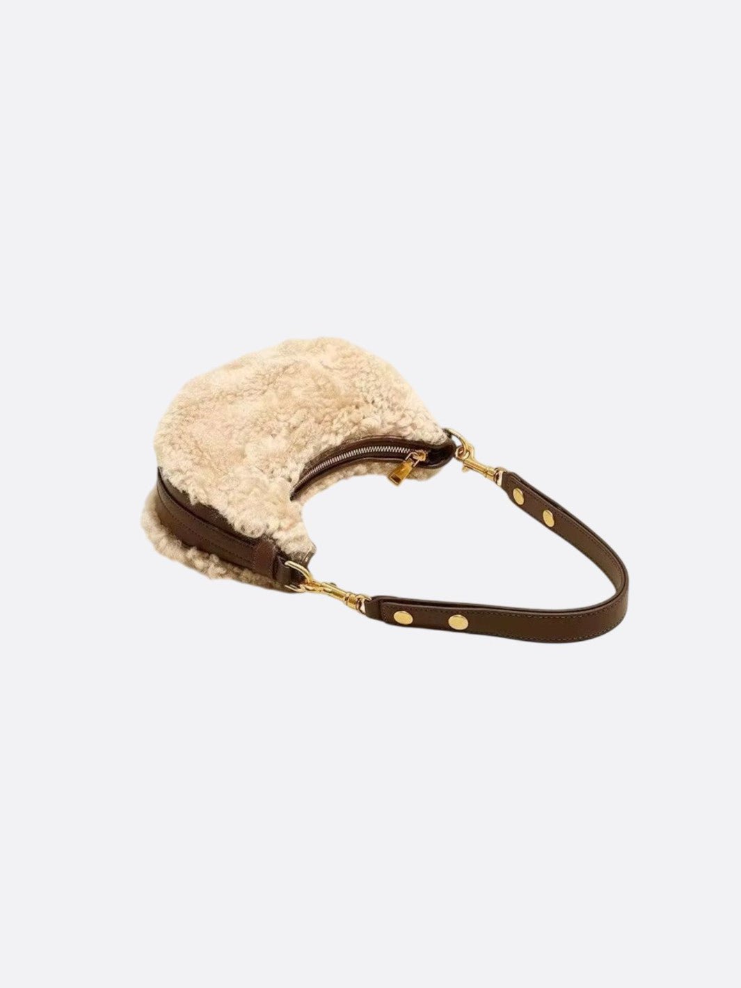 Half-moon bag in faux fur