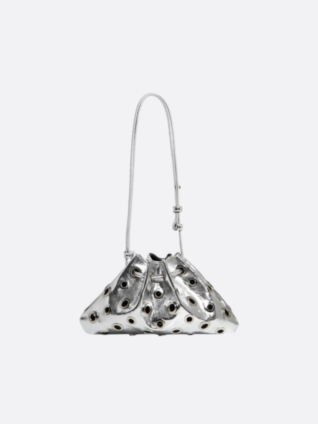 Leather bag with eyelet