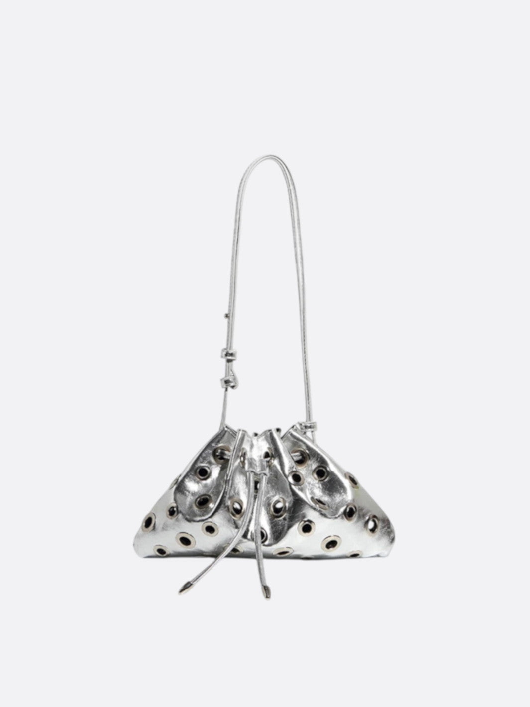 Leather bag with eyelet