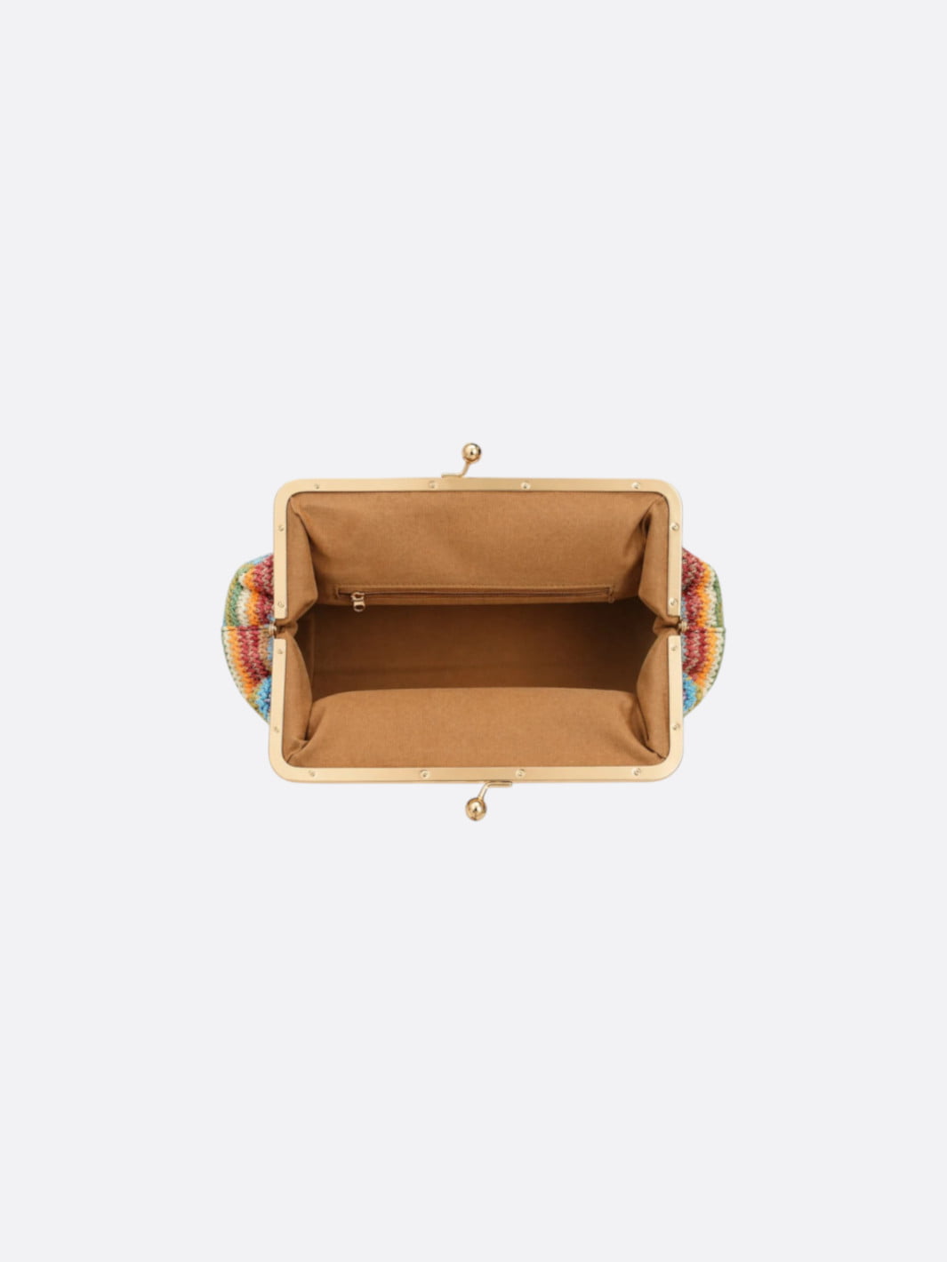 Straw bag with coin purse closure