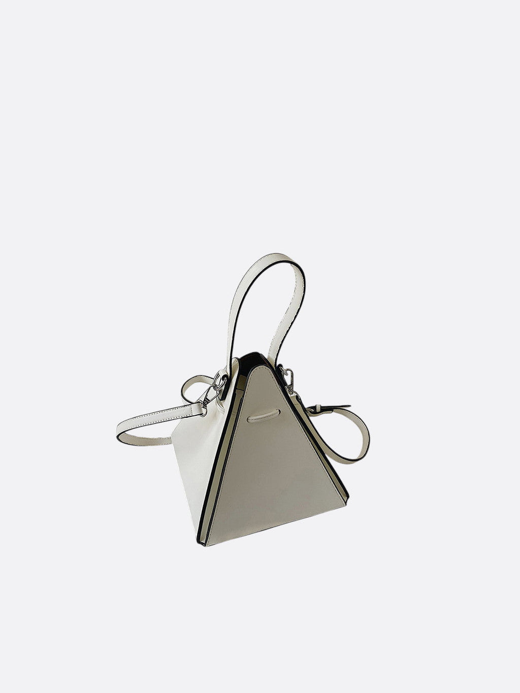 Pyramid bag