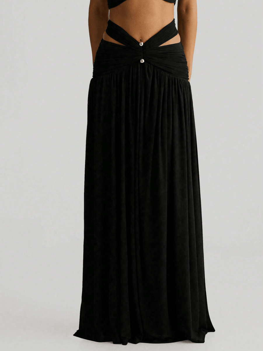 Cross-Front Halter Crop Top Set with a Long, Flowing Skirt