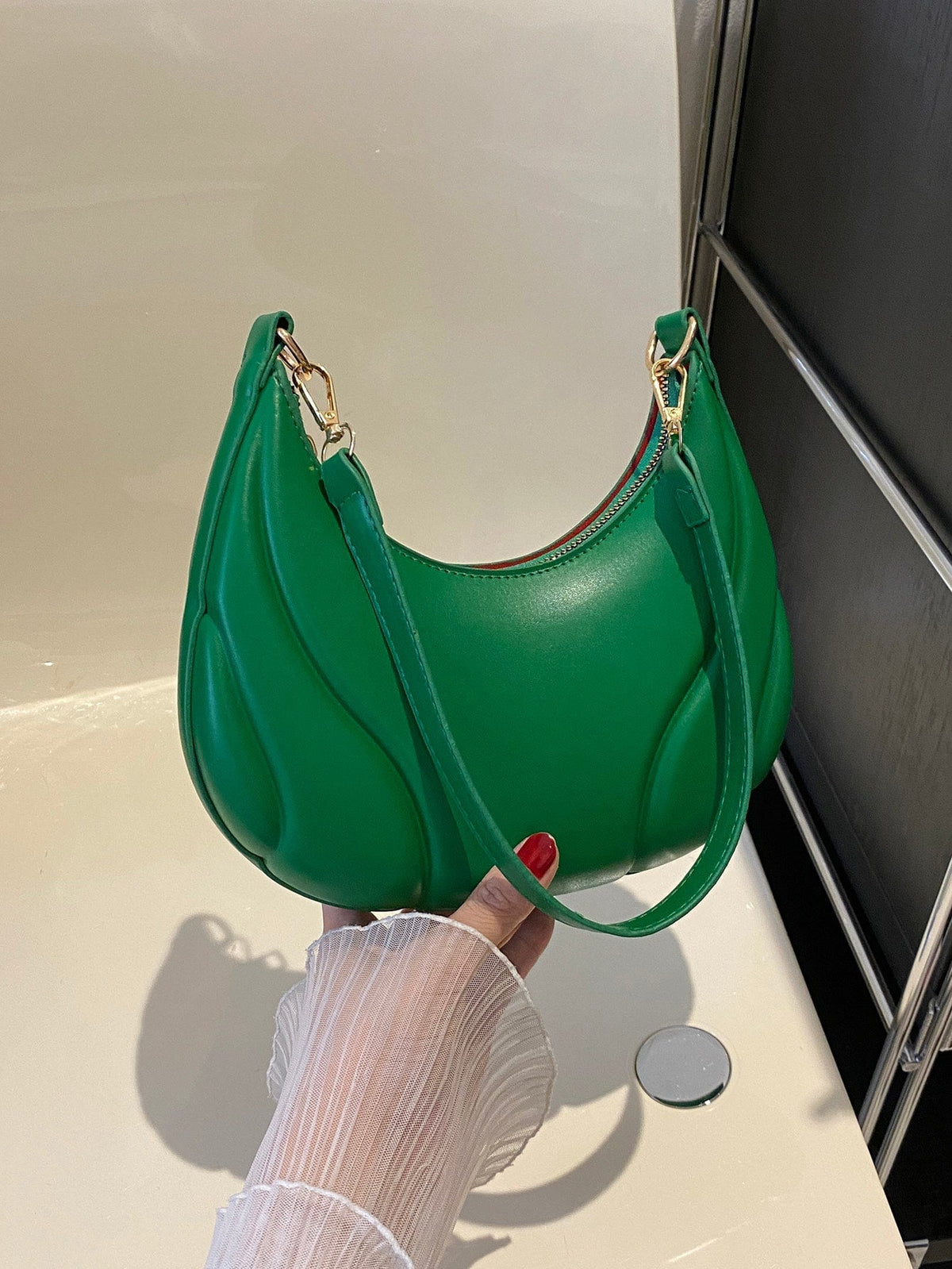 Solid Color Versatile Shoulder Bag For Women