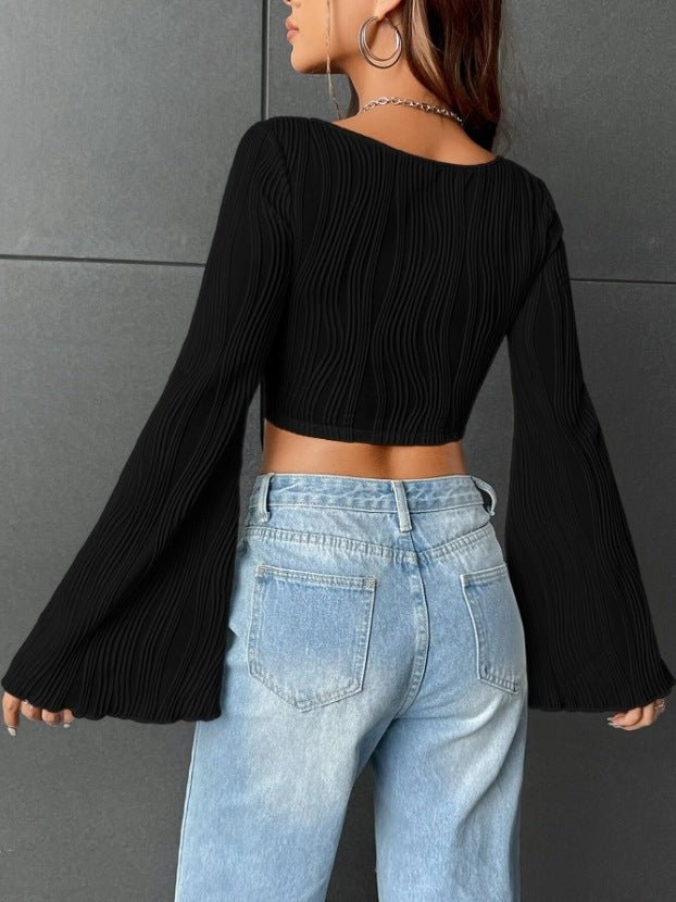 U-neck top water ripple slim crop top flared long-sleeved top