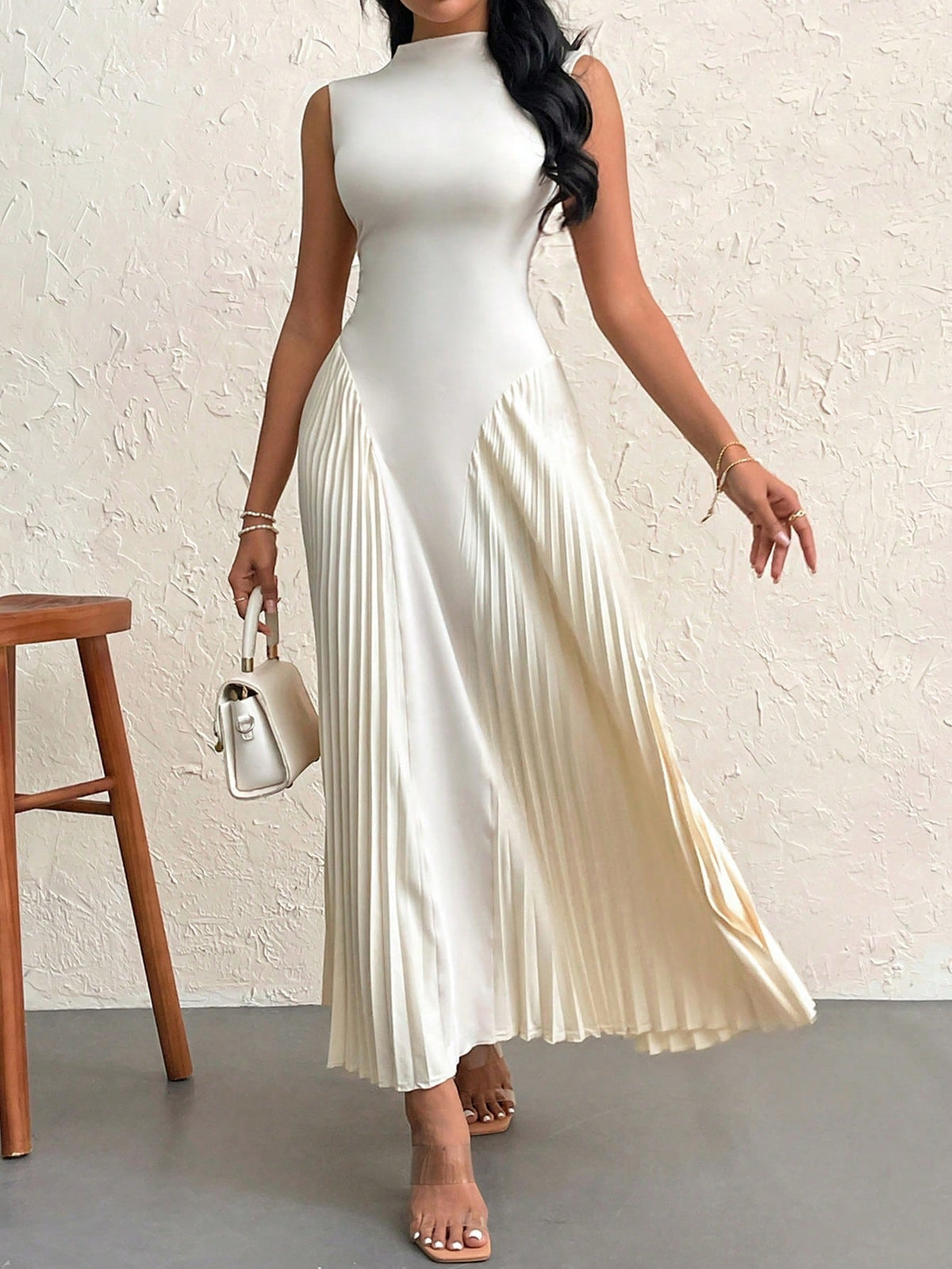Women Elegant Pleated Tight-Fitting A-Line Dress
