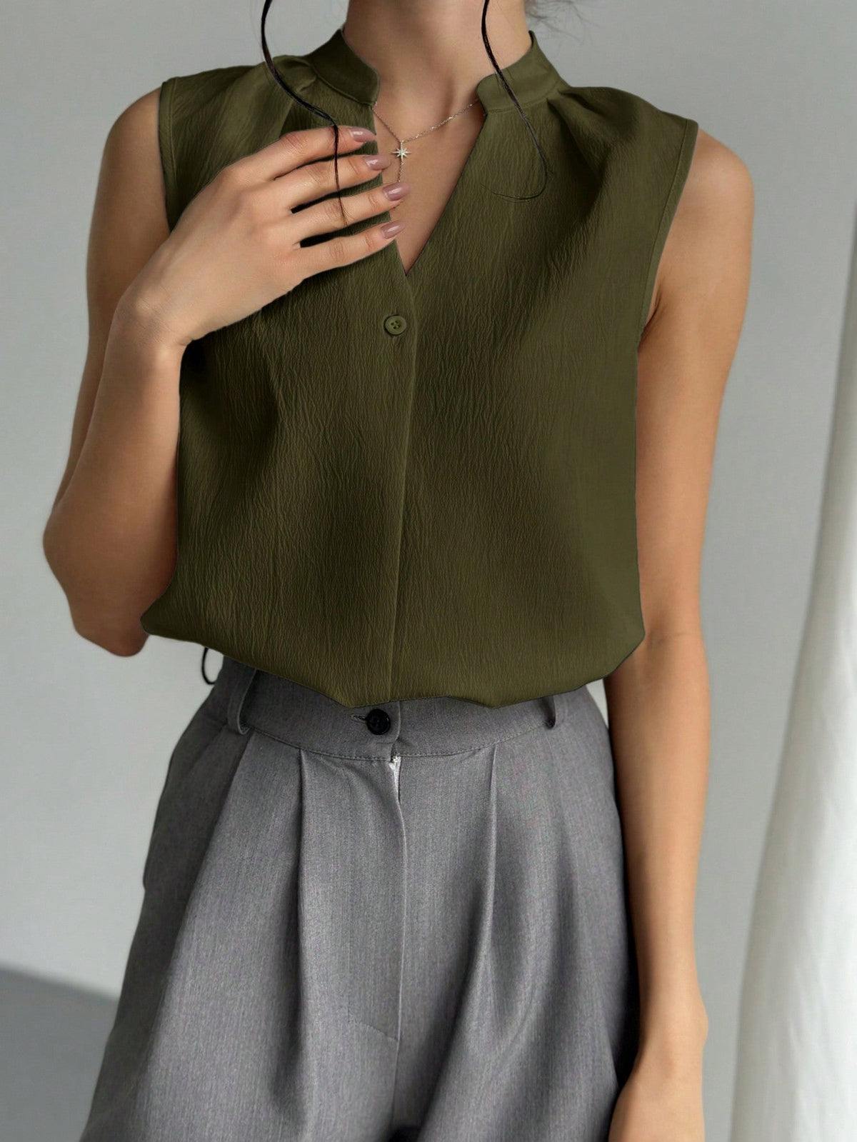 Women's Chic & Elegant Office Wear V-Neck Blouse With Simple Design And Feminine Details,Sleeveless Tops