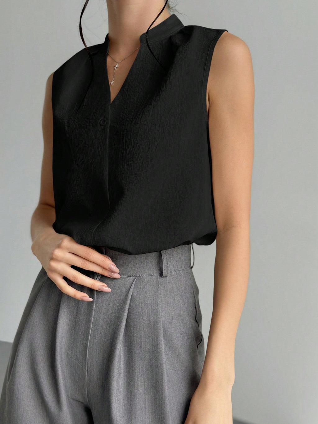 Women's Chic & Elegant Office Wear V-Neck Blouse With Simple Design And Feminine Details,Sleeveless Tops