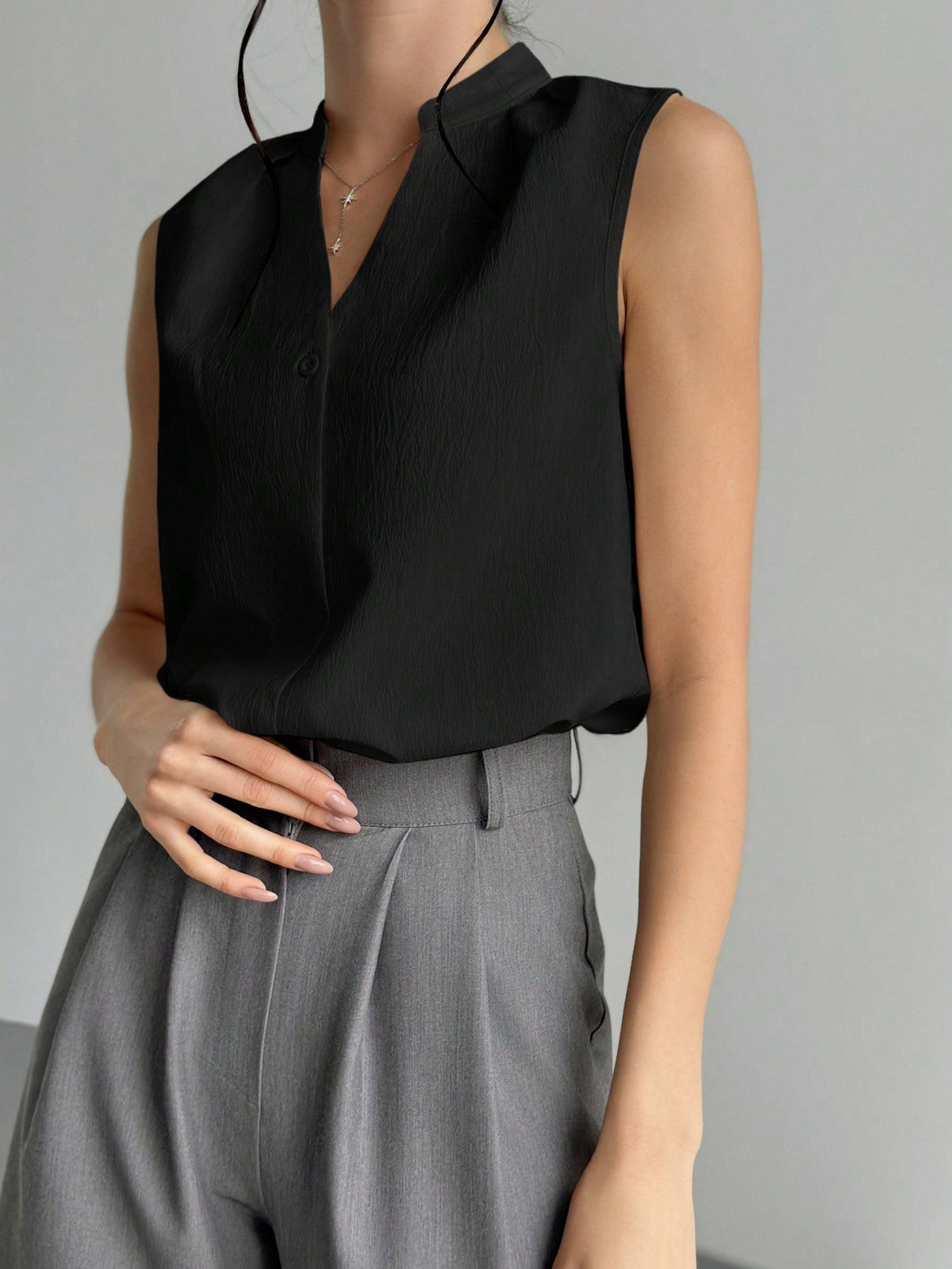 Women's Chic & Elegant Office Wear V-Neck Blouse With Simple Design And Feminine Details,Sleeveless Tops