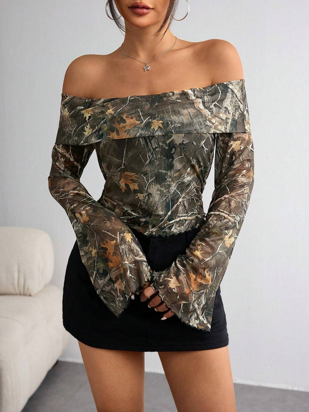 Women's mesh printing one-word collar off-shoulder long-sleeved slim-fitting T-shirt